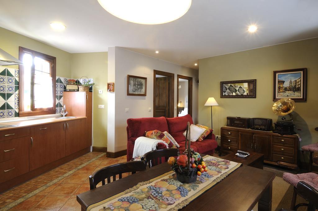 Apartamentos Casa Maria Juanin Collanzo Kamer foto